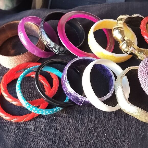 Lot Of 16 Different Unique Bangle Bracelets - Picture 7 of 14